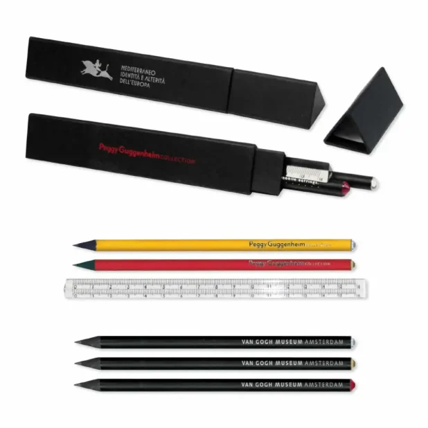 box-triangolare-portamatita-righello-ufficio-1